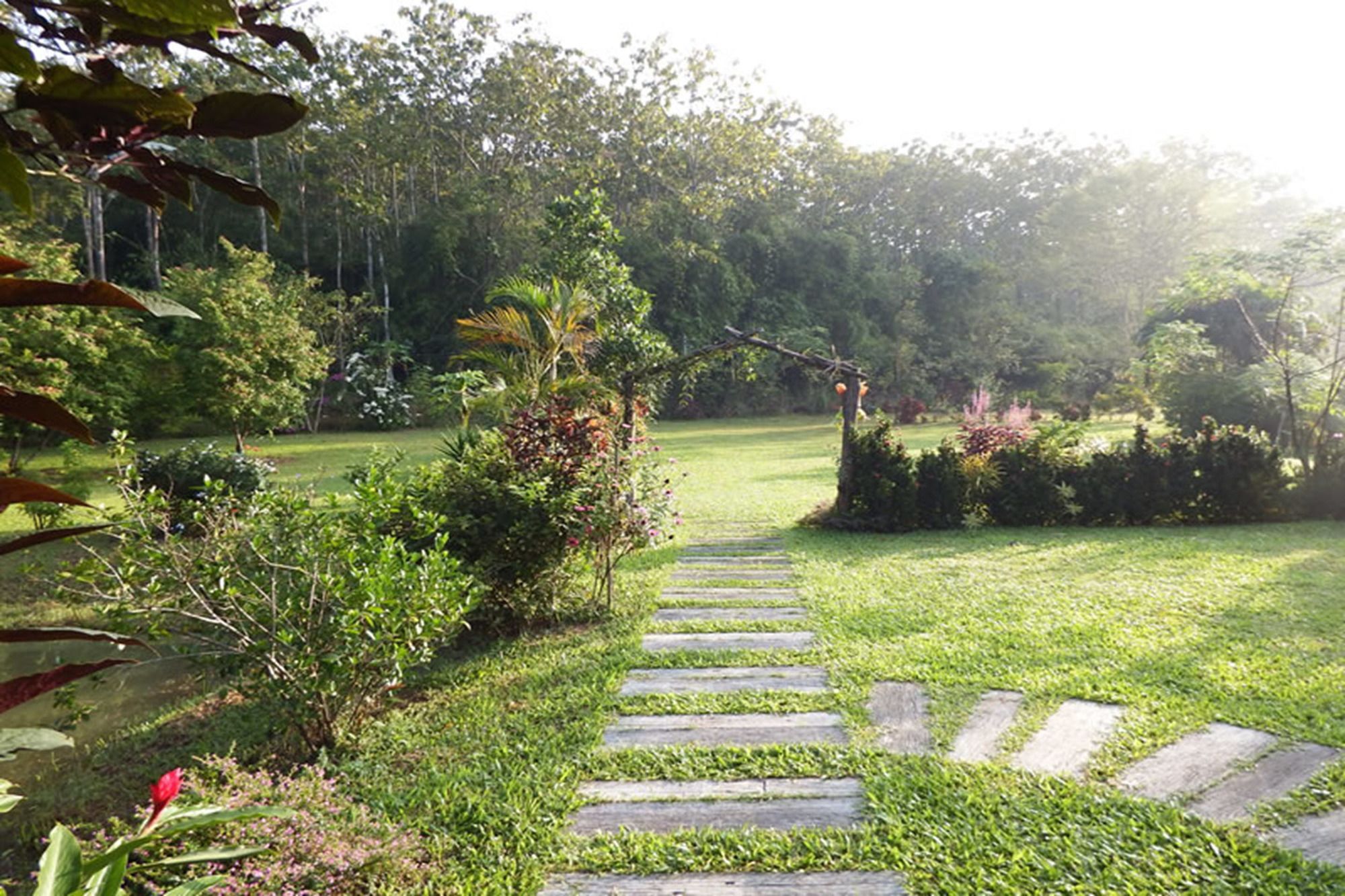 Noks Garden Resort تْشينيغْرايْ المظهر الخارجي الصورة